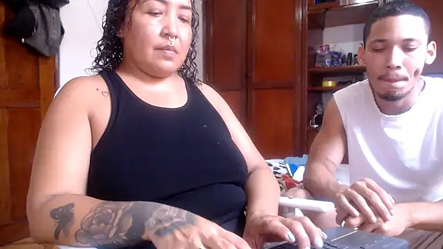 Snapshot of cougar_town chatting on March 15, 2025, 7:38 pm cougar town online show from March 15, 2025, 7:38 pm