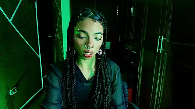 Snapshot of SexyNaf chatting on February 25, 2025, 10:18 pm SexyNaf online show from February 25, 2025, 10:18 pm