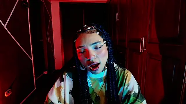 Snapshot of SexyNaf chatting on March 6, 2025, 10:15 pm SexyNaf online show from March 6, 2025, 10:15 pm