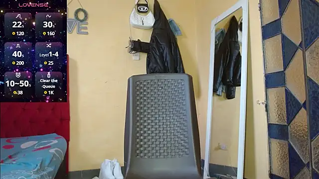 Snapshot of cristinamontiel chatting on February 27, 2025, 2:32 pm cristinamontiel online show from February 27, 2025, 2:32 pm