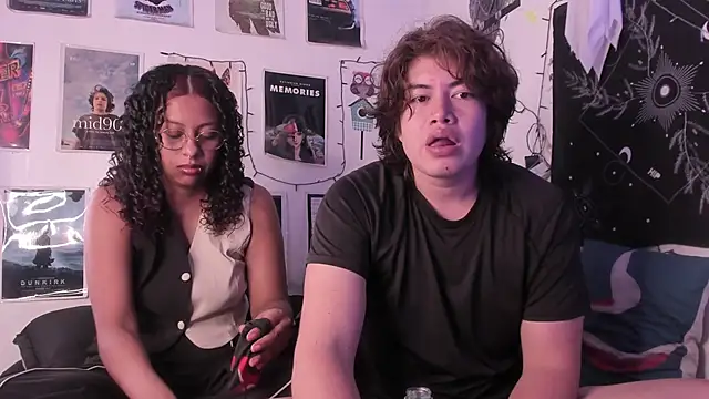 Snapshot of hothoneychile chatting on September 11, 2025, 2:39 pm hothoneychile online show from September 11, 2025, 2:39 pm