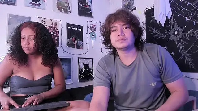 Snapshot of hothoneychile chatting on September 19, 2025, 3:45 pm hothoneychile online show from September 19, 2025, 3:45 pm