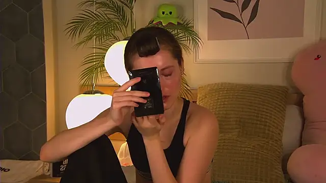 AshleyDouglas online show from February 14, 2025, 3:43 am