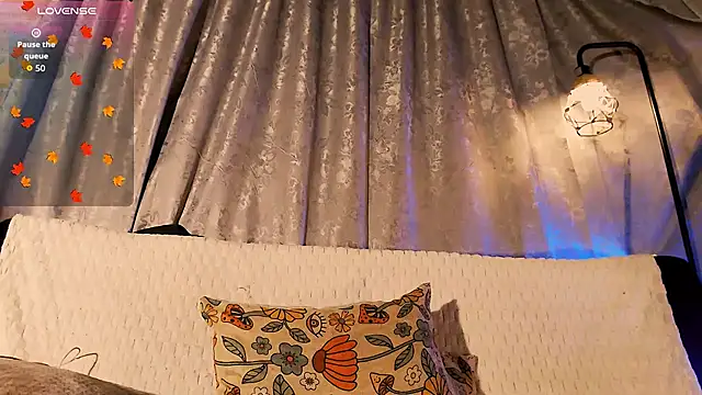 Snapshot of Mathew_stardust chatting on October 25, 2025, 12:29 am Mathew stardust online show from October 25, 2025, 12:29 am