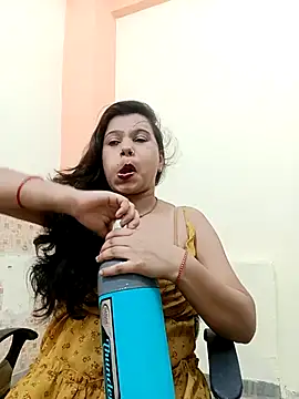 Snapshot of kendracox21 chatting on September 20, 2025, 5:30 am kendracox21 online show from September 20, 2025, 5:30 am