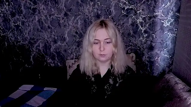 Kristy-Max online show from March 31, 2026, 9:04 pm