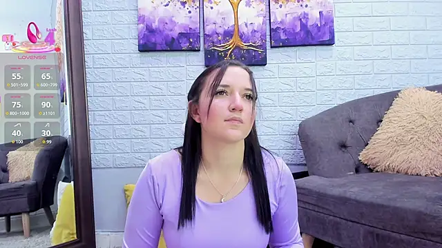 Snapshot of _EmilyJireh_ chatting on October 16, 2025, 7:26 pm EmilyJireh online show from October 16, 2025, 7:26 pm