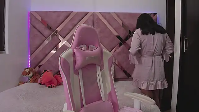 Snapshot of saori_9b chatting on July 14, 2026, 8:36 pm saori 9b online show from July 14, 2026, 8:36 pm