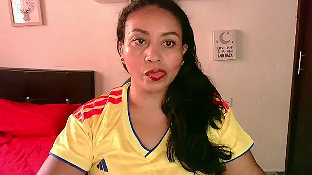 zaray bella online show from June 23, 2026, 9:13 pm