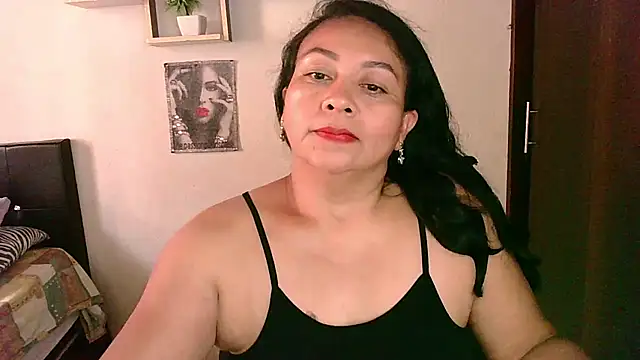 zaray bella online show from August 3, 2026, 9:29 pm