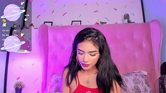 Giovanna oliveira online show from December 4, 2024, 11:52 am