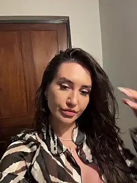 Snapshot of freyacherie chatting on December 4, 2025, 6:05 pm freyacherie online show from December 4, 2025, 6:05 pm