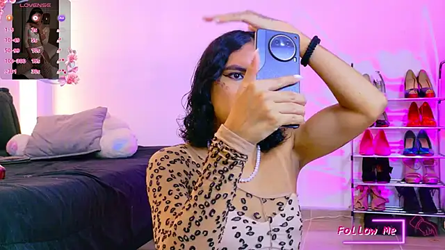 Snapshot of CampbelGinger chatting on October 30, 2025, 2:13 am CampbelGinger online show from October 30, 2025, 2:13 am