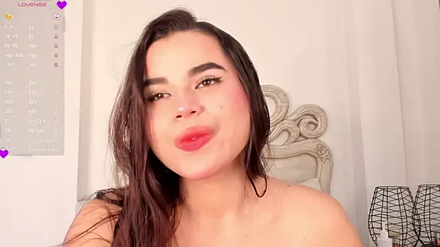 Snapshot of Victoria_vallejo_ chatting on March 16, 2025, 2:55 pm Victoria vallejo online show from March 16, 2025, 2:55 pm