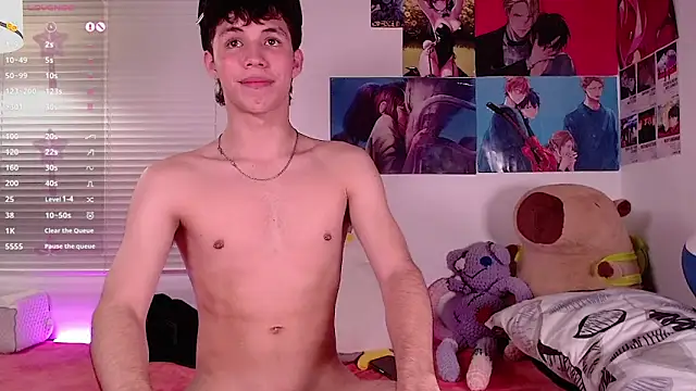 Snapshot of angel_bless19 chatting on December 19, 2024, 12:13 am angel bless19 online show from December 19, 2024, 12:13 am