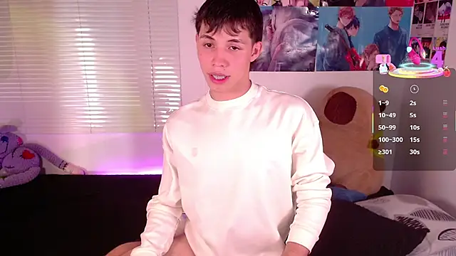 Snapshot of angel_bless19 chatting on March 1, 2025, 9:15 pm angel bless19 online show from March 1, 2025, 9:15 pm