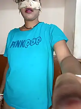 juhi06 online show from April 24, 2026, 1:52 am