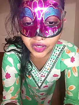 juhi06 online show from April 28, 2026, 2:21 am