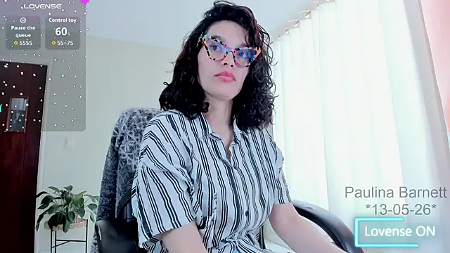 paulinabarnett- online show from May 13, 2026, 4:59 pm