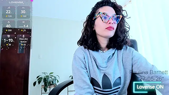 paulinabarnett- online show from May 27, 2026, 3:20 pm