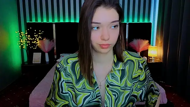 Snapshot of Cherry_Wipe chatting on June 22, 2026, 1:08 pm Cherry Wipe online show from June 22, 2026, 1:08 pm