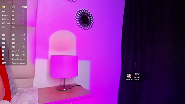 Snapshot of Mia_ross16 chatting on January 7, 2025, 1:17 am Mia ross16 online show from January 7, 2025, 1:17 am