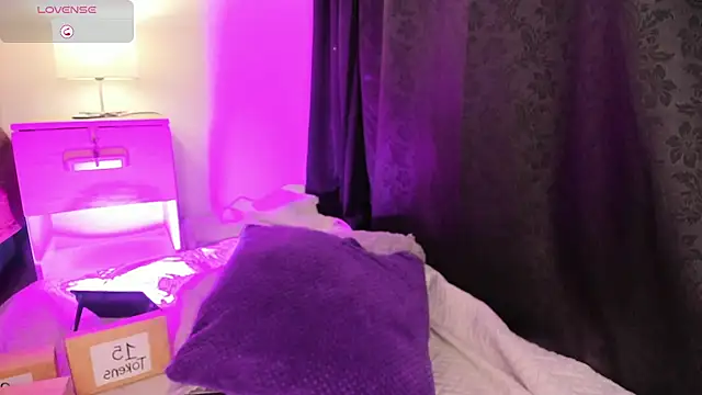 Snapshot of Mia_ross16 chatting on January 29, 2025, 7:11 pm Mia ross16 online show from January 29, 2025, 7:11 pm