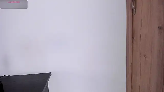 Snapshot of Mia_ross16 chatting on March 2, 2025, 7:45 pm Mia ross16 online show from March 2, 2025, 7:45 pm