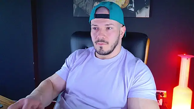 Snapshot of AngeloEric chatting on January 6, 2025, 12:57 pm AngeloEric online show from January 6, 2025, 12:57 pm