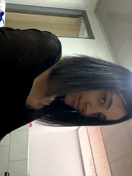 Snapshot of lilithTeen1_ chatting on November 22, 2025, 9:36 pm lilithTeen1 online show from November 22, 2025, 9:36 pm