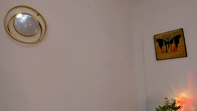 Snapshot of lilithTeen1_ chatting on November 29, 2025, 10:40 am lilithTeen1 online show from November 29, 2025, 10:40 am