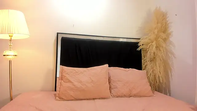 Snapshot of lilithTeen1_ chatting on July 25, 2026, 9:12 pm lilithTeen1 online show from July 25, 2026, 9:12 pm