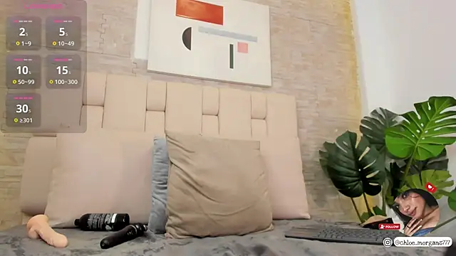 Snapshot of Chloe_Morgans chatting on February 19, 2025, 10:20 pm Chloe Morgans online show from February 19, 2025, 10:20 pm