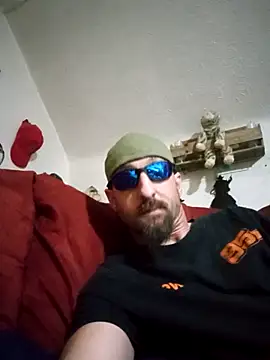 armdy371 online show from April 30, 2026, 3:02 am
