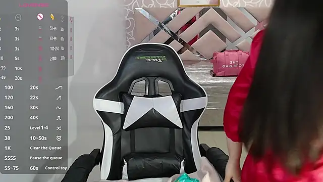 Snapshot of Gia_ch chatting on February 7, 2025, 2:04 pm Gia ch online show from February 7, 2025, 2:04 pm