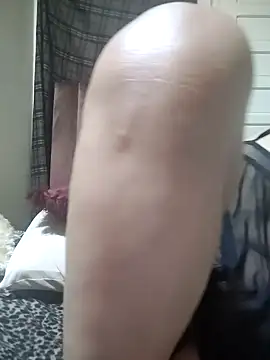 maria4465 online show from November 20, 2025, 5:45 pm