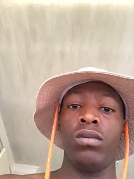 Snapshot of thekidrose chatting on November 23, 2025, 6:35 am thekidrose online show from November 23, 2025, 6:35 am