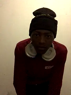 Snapshot of thekidrose chatting on December 5, 2025, 5:38 am thekidrose online show from December 5, 2025, 5:38 am