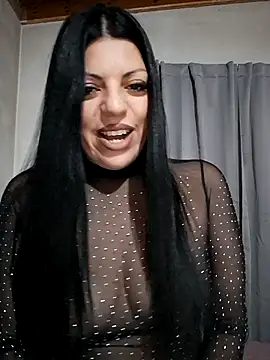 Paulitta- online show from April 25, 2026, 1:52 am