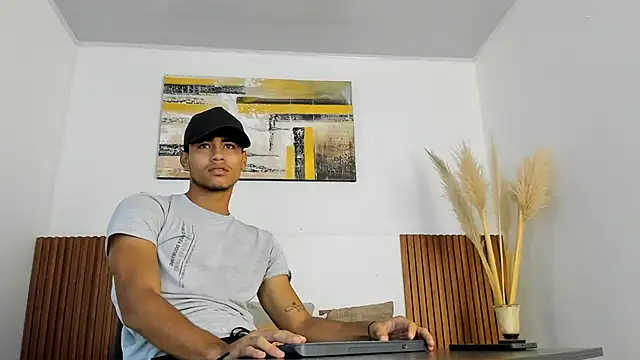 Snapshot of zander_2120 chatting on September 17, 2025, 1:02 pm zander 2120 online show from September 17, 2025, 1:02 pm