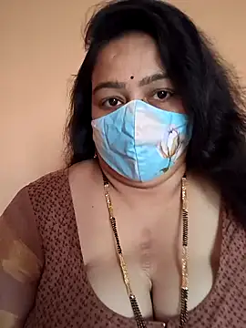 neelu-hoty online show from February 5, 2025, 9:15 am