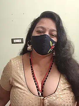 neelu-hoty online show from October 12, 2025, 12:15 pm