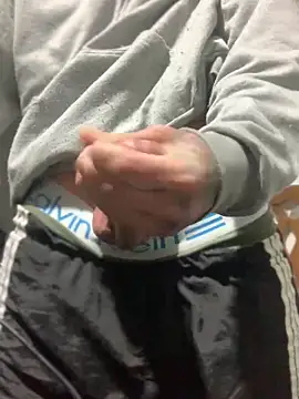 Snapshot of 27powercm chatting on March 15, 2025, 4:13 am 27powercm online show from March 15, 2025, 4:13 am