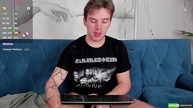 Snapshot of ArthurWhitee chatting on March 1, 2025, 10:55 am ArthurWhitee online show from March 1, 2025, 10:55 am