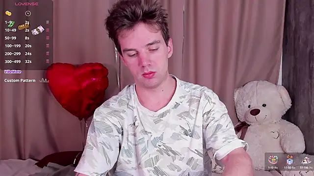 Snapshot of ArthurWhitee chatting on March 3, 2025, 3:52 am ArthurWhitee online show from March 3, 2025, 3:52 am