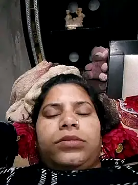 VyingAviary online show from January 31, 2025, 6:14 pm