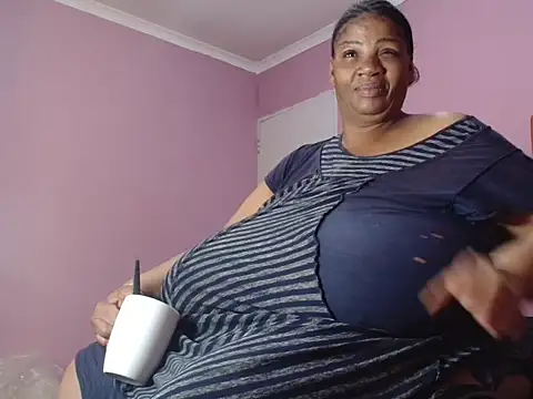 tinagiant online show from July 25, 2026, 10:13 am