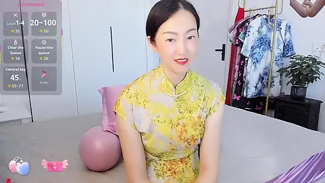 paopao-a online show from October 11, 2025, 3:06 am