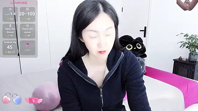 paopao-a online show from December 17, 2025, 3:51 pm