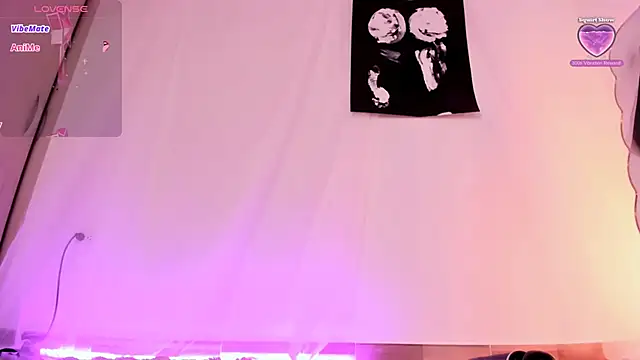 Snapshot of CoralineKam1 chatting on January 12, 2025, 7:31 pm CoralineKam1 online show from January 12, 2025, 7:31 pm